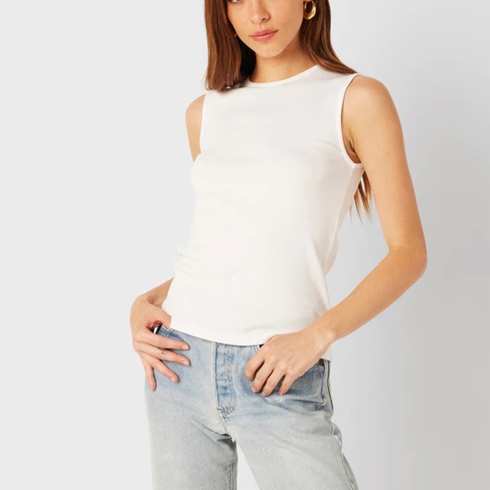 🌿Vintage🌿 white cotton sleeveless top